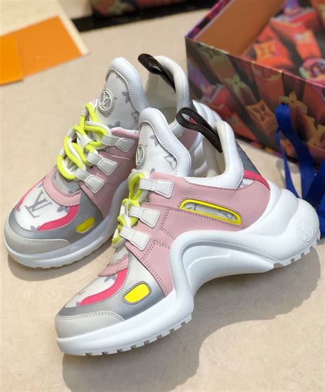 louis vuitton dames sneakers online|Louis Vuitton women's sneakers.